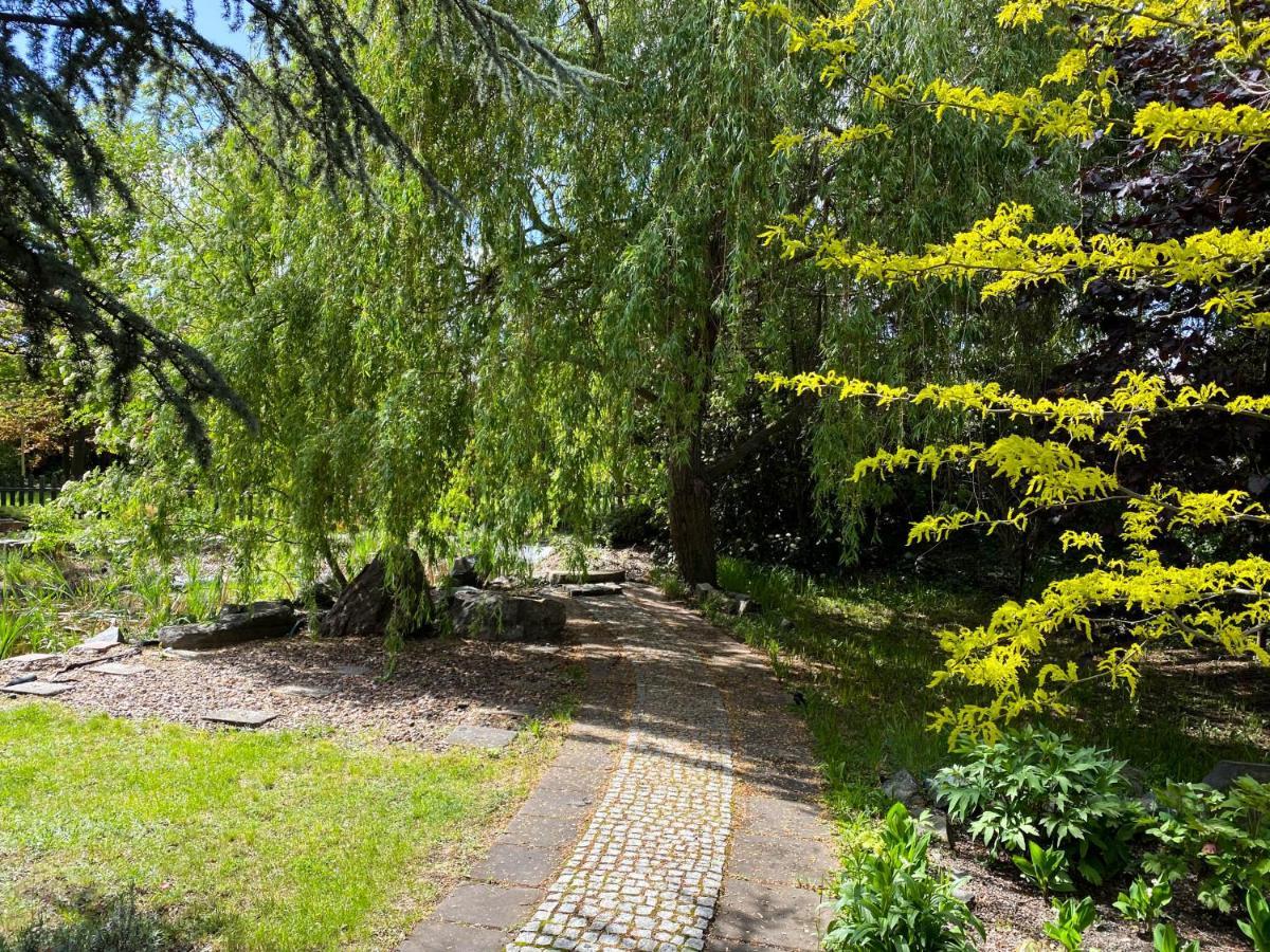 Hotel Garden Oleśnica Eksteriør bilde